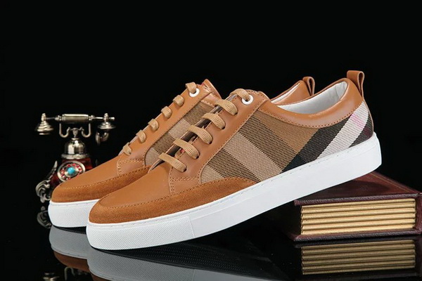 Burberry Fashion Men Sneakers--021